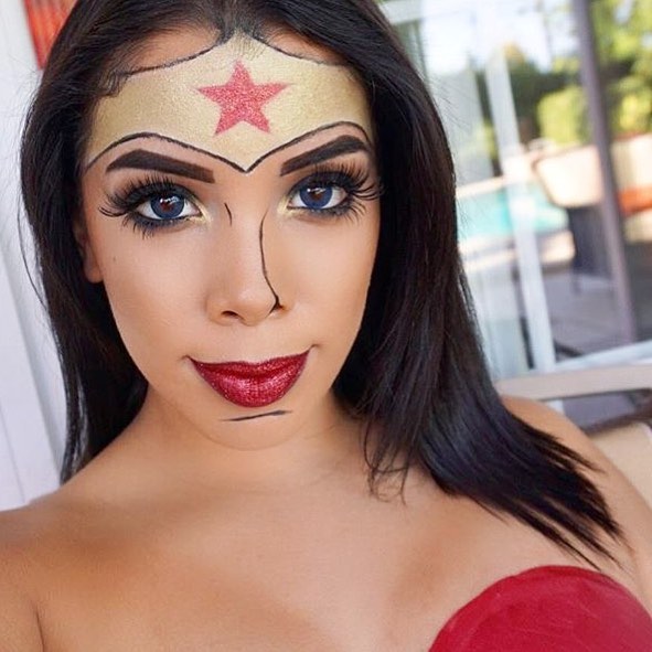 Natsumi Blue Colored Contacts